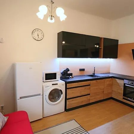 Apartment Relax Strasnice: With Private Infra-sauna ! *